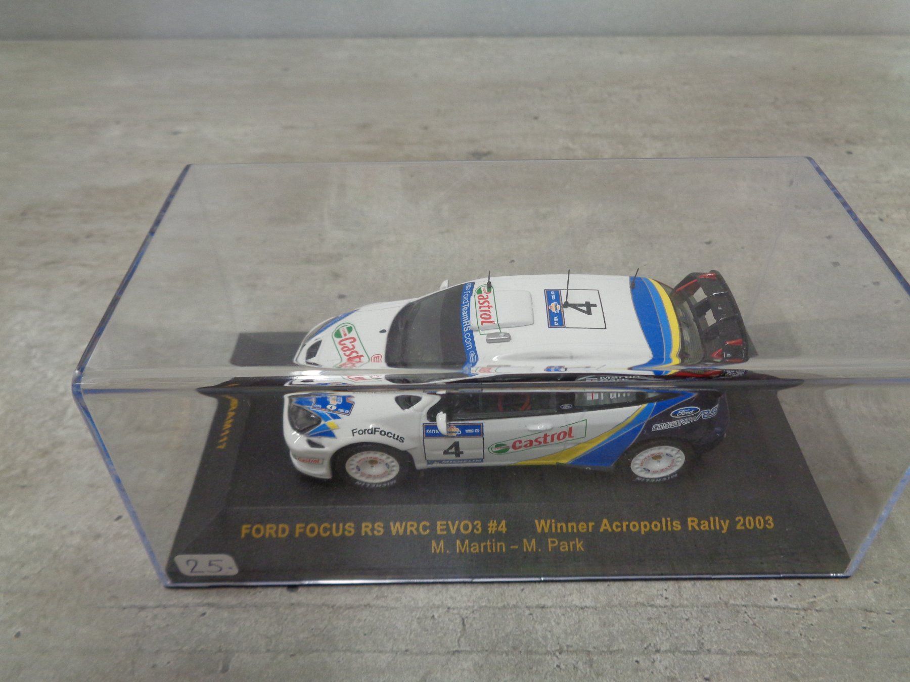 Ford Voitures modèles: Ixo 1:43 Ford Focus RS WRC Rallye 2003 – Neuf avec emballage d'origine à Reconvilier par rallycar 3