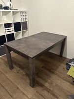 Tisch ausziehbar grau