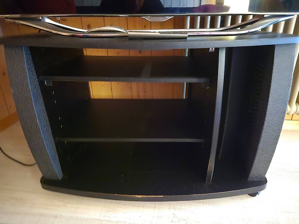 Mobili TV: Fernsehunterschrank – Usato da Ringgenberg BE venduto da jwi_ml6r