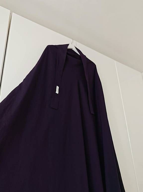 Pulls & Sweat-shirts: Langer Khimar violett – D'occasion à Basel par ukhtyy 3