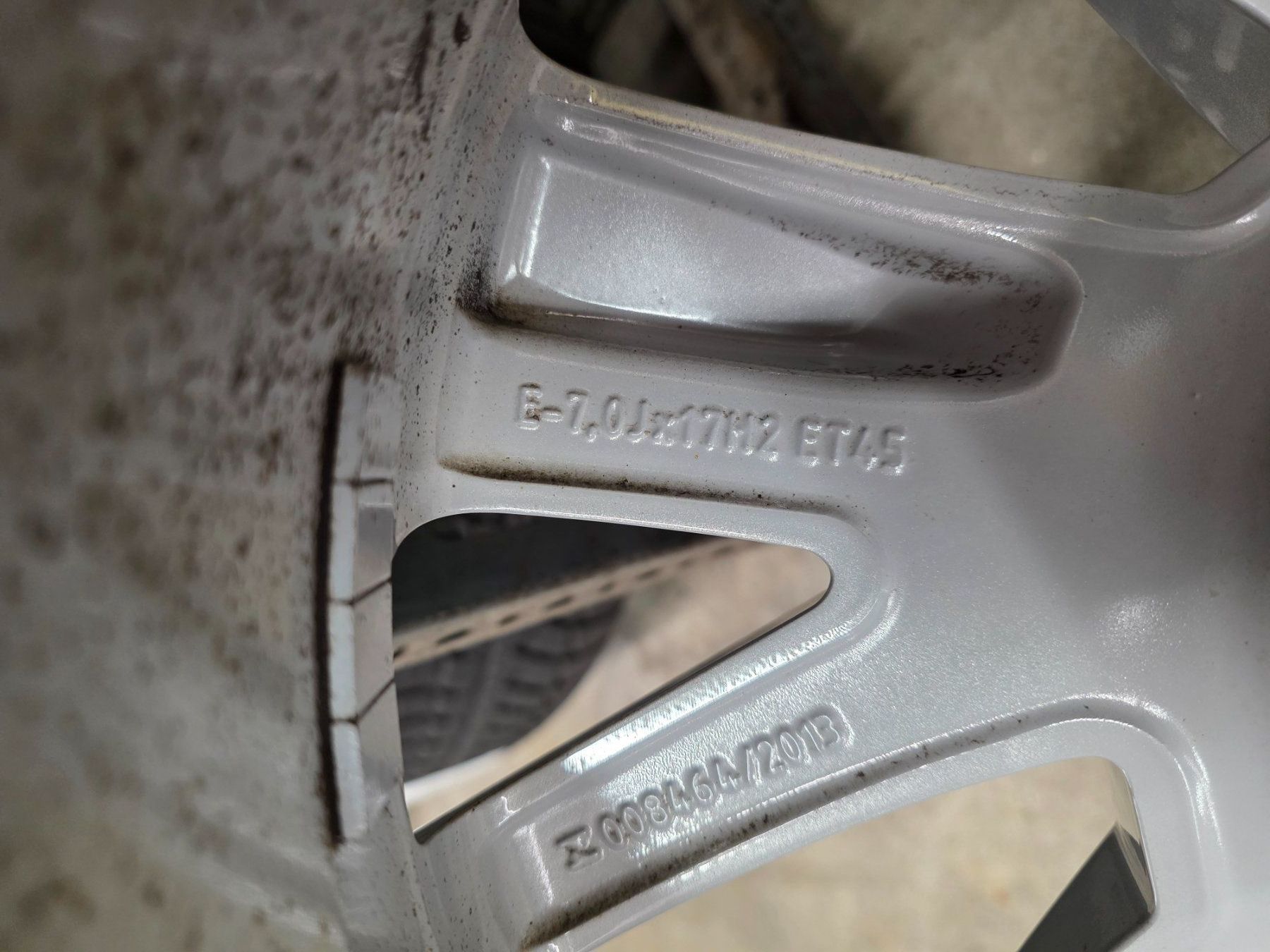 Audi Pneumatici & Ruote complete: Audi Q2 Winterradsatz – Usato da Gähwil venduto da schmidgarage9534 4