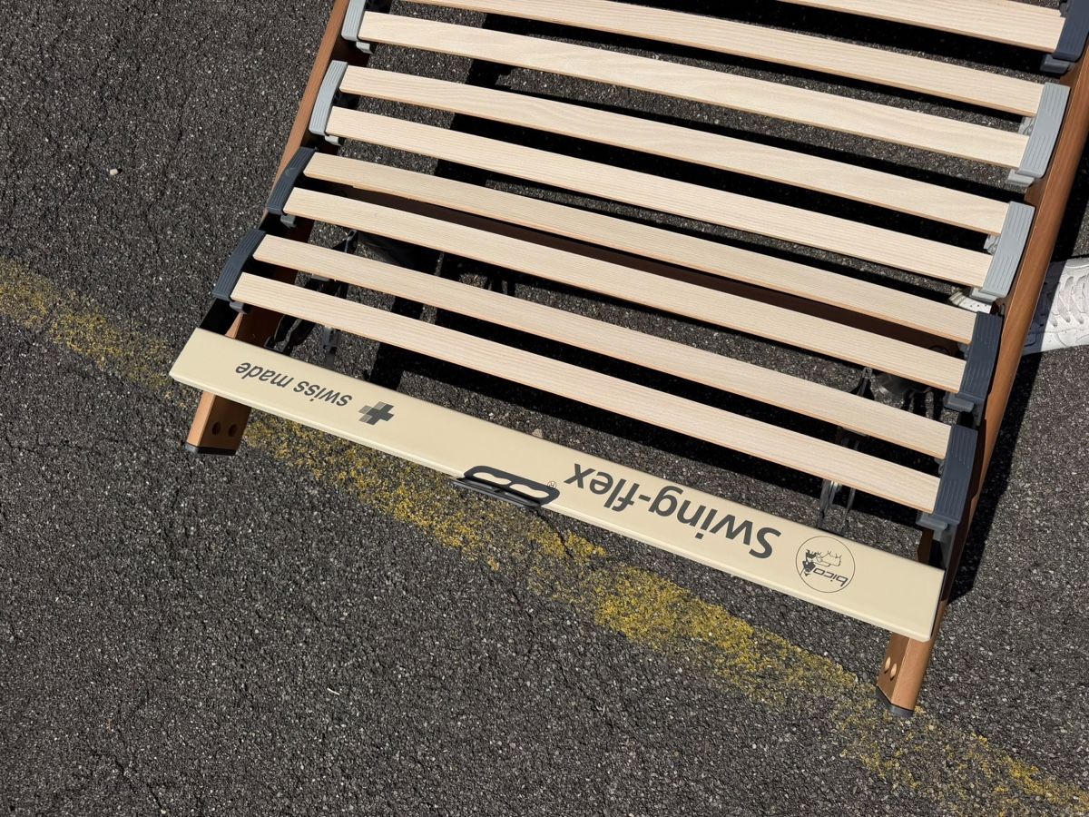 Letti: Bett 90x200cm verstellbar Swing-flex – Usato da Wettingen venduto da vpr_9gz6 1