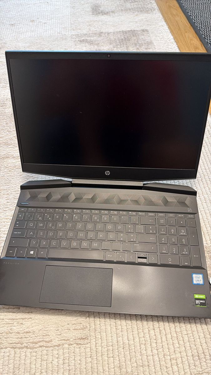 Hewlett Packard Notebooks: Ordinateur portable HP Pavilion i5 – Gebraucht aus Meyrin von SA_3006 2
