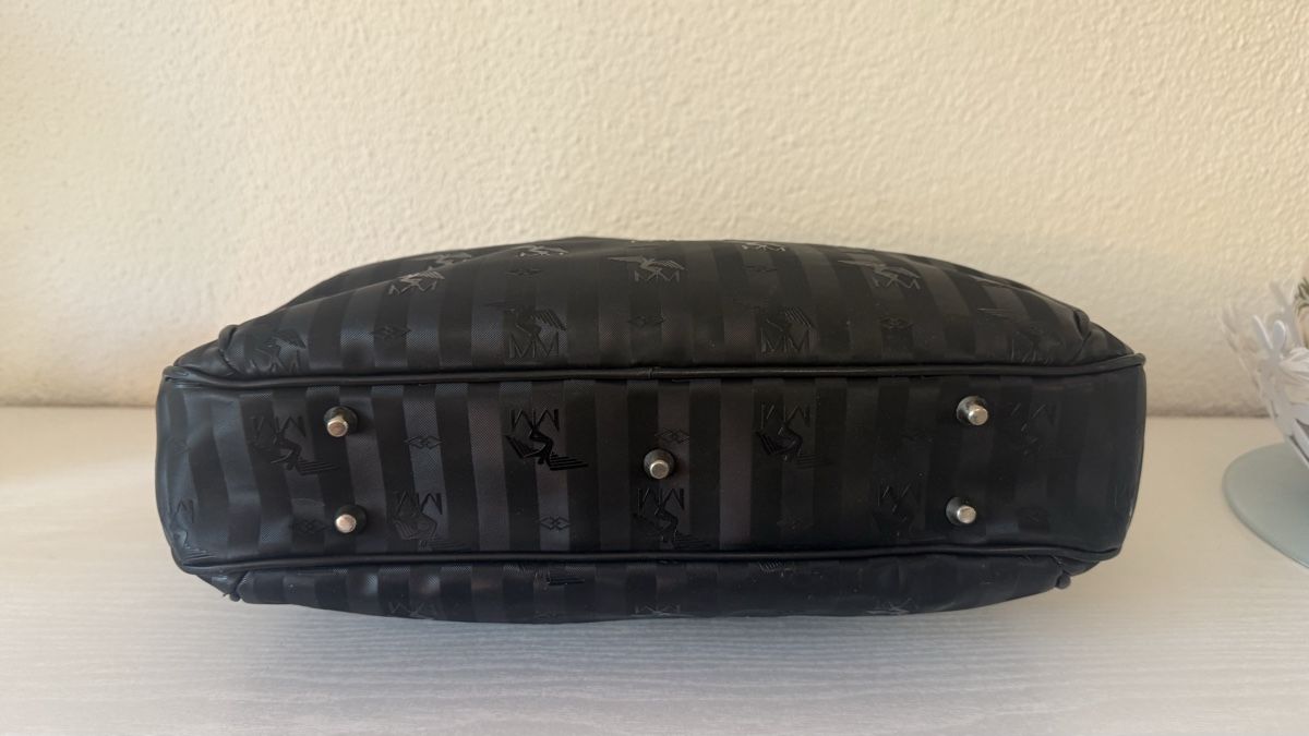 Maison Mollerus Taschen für Damen: Maison Mollerus Handtasche schwarz – Gebraucht aus Kloten von S_m00 2
