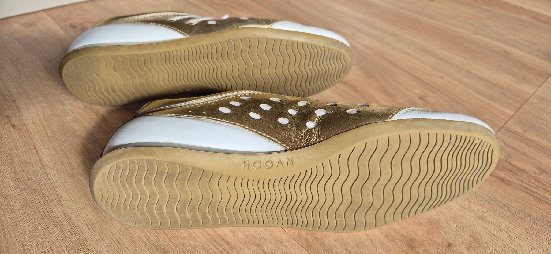 Hogan Scarpe da donna: Sneakers von Hogan Gr 38 – Usato da Herznach venduto da DieMartin 5