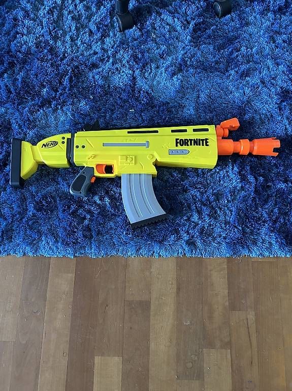 Nerf Giocattoli: Forinte Elektro Gun – Usato da Uster venduto da Ran04