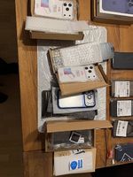 Handyhüllen & Displayschutz