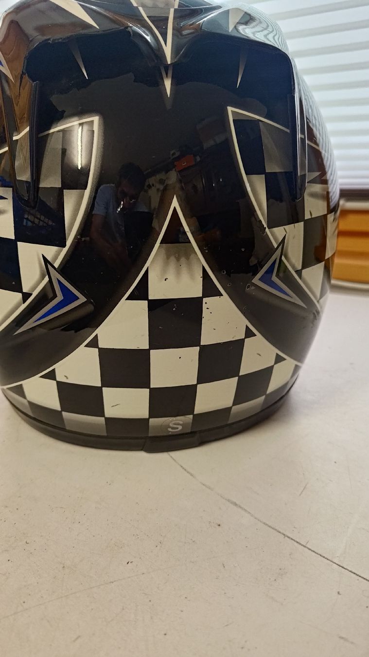 AGV Caschi & visiere: Helm Motorrad Agv – Usato da Poschiavo venduto da Linuzzo80 2