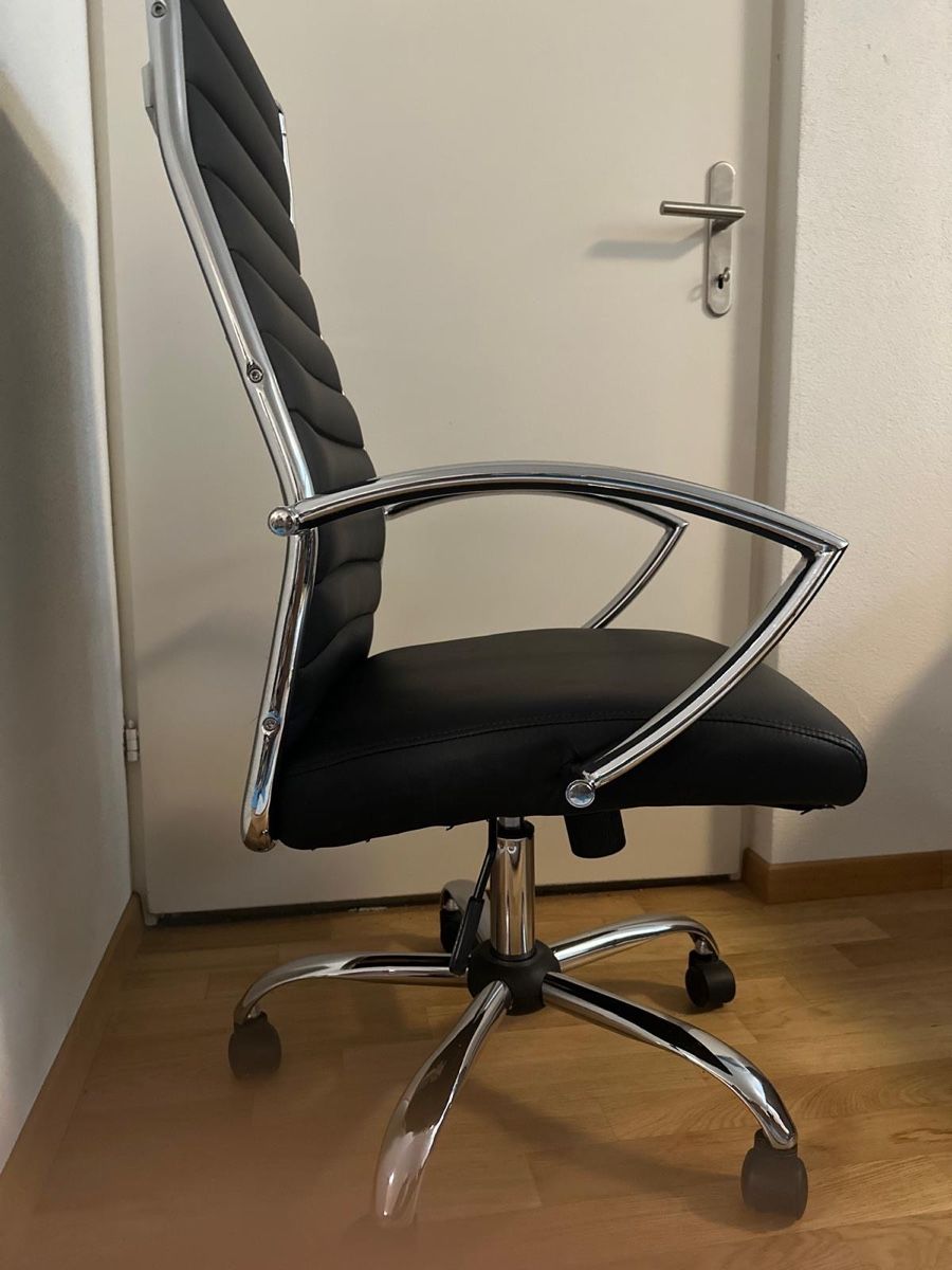 Chaises: Bürostuhl – D'occasion à Winterthur par rosa1991 1