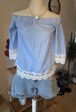 New Look Off-Shoulder Blouse with Lace Detail - Size 36