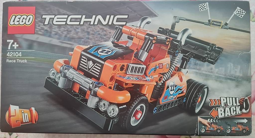Kit di costruzioni: Lego Technic Camion de course  – Nuovo e nell'imballaggio originale da Corsier venduto da anflon