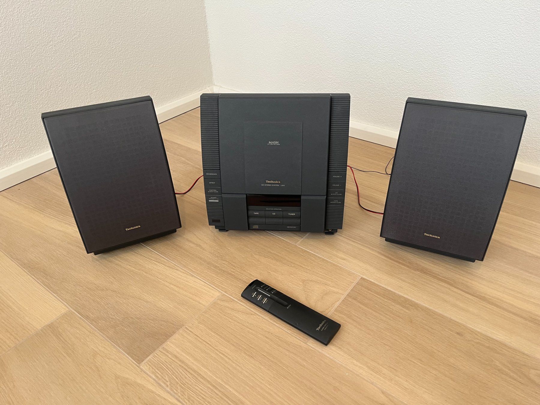 Technics Lettore multimediale & Streamer: Technics Stereoanlage CD LS10 – Usato da Frauenfeld venduto da Hv