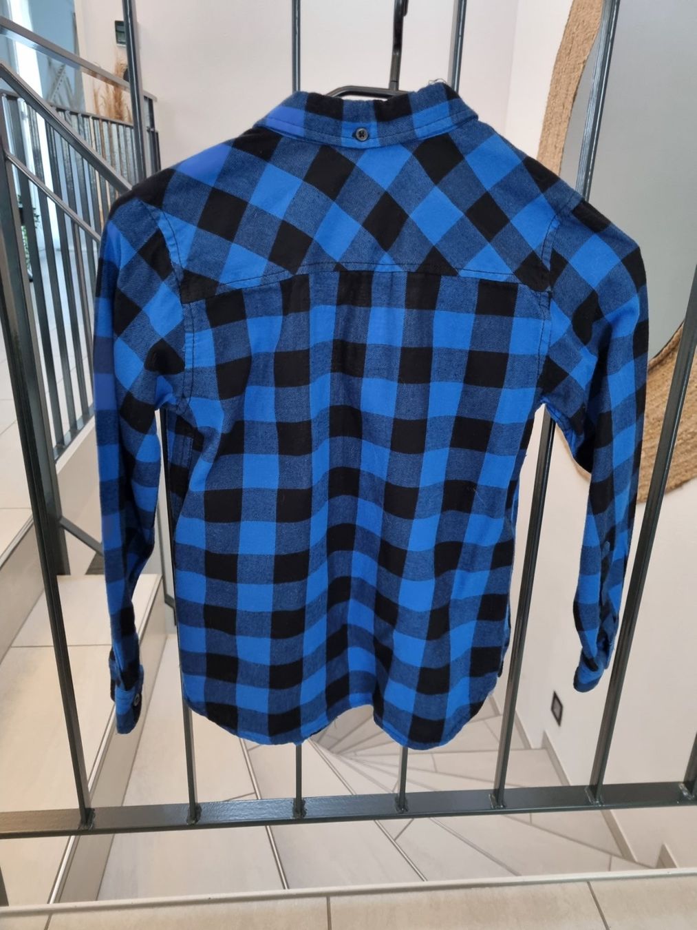 H&M Camicie, T-shirt & Polo: H+M Bluse Gr. 128 – Usato da Niederwil SG venduto da Excentia 1