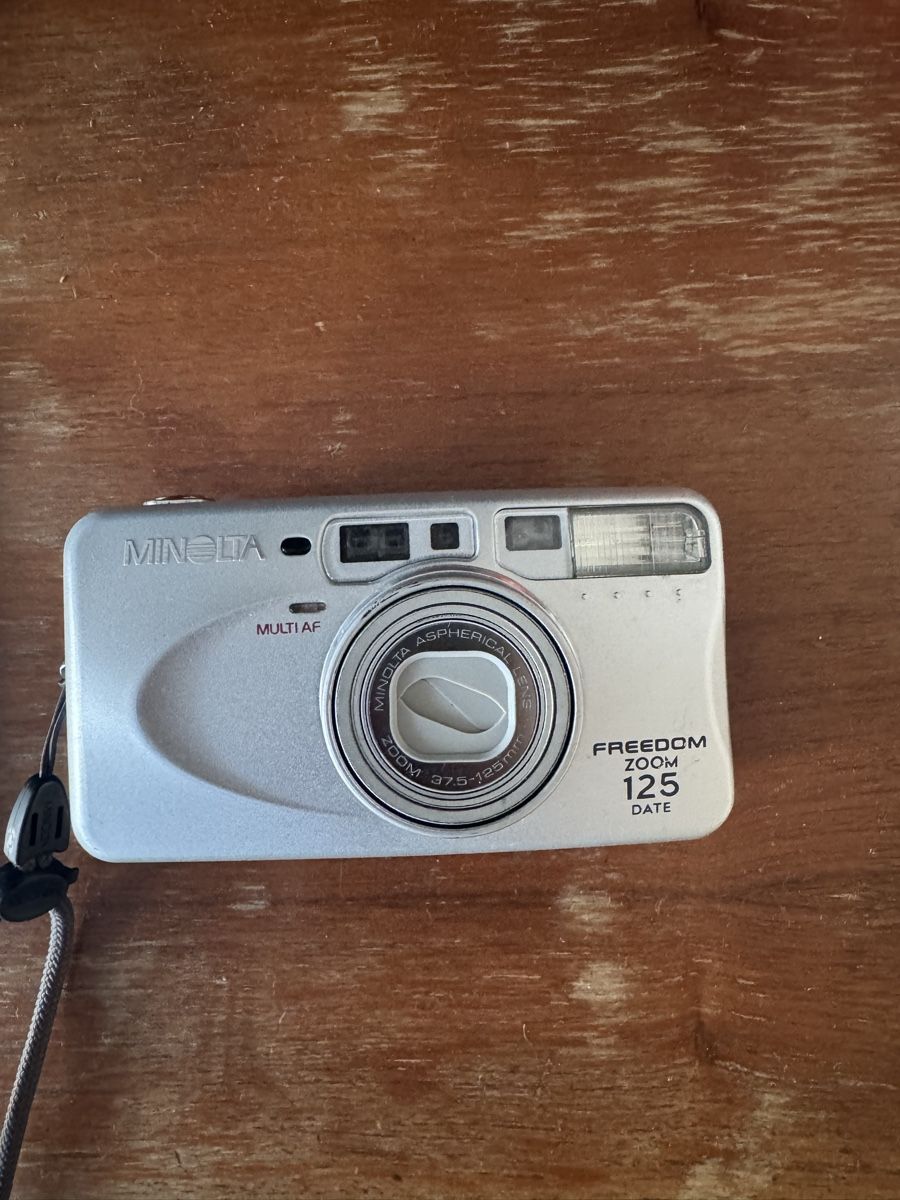 Minolta Fotocamera: Minolta Freedom Zoom 125 Date – Usato da Zürich venduto da hasilove