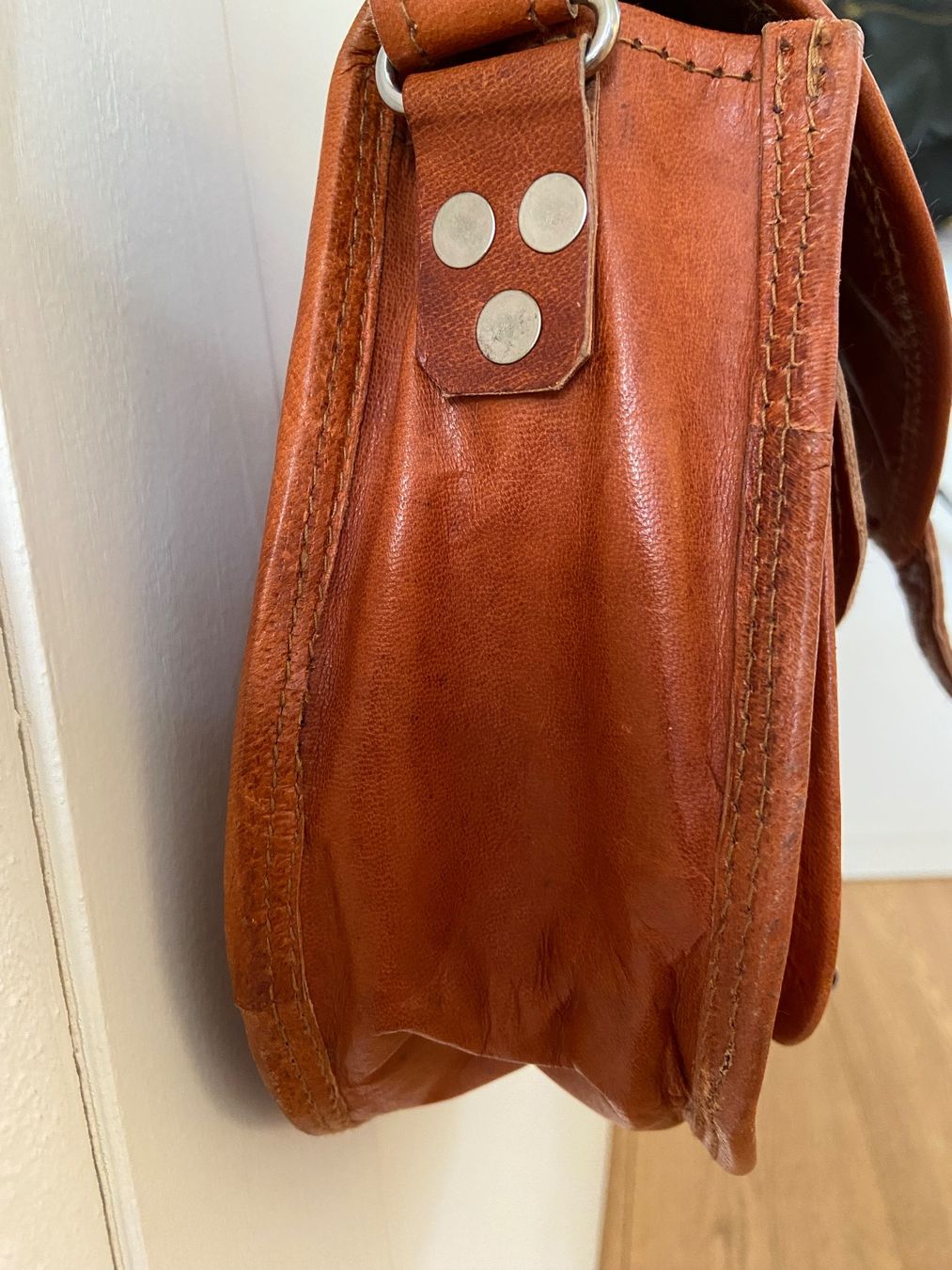 Taschen für Damen: Gusti Ledertasche – Gebraucht aus Murten von emma7007 4