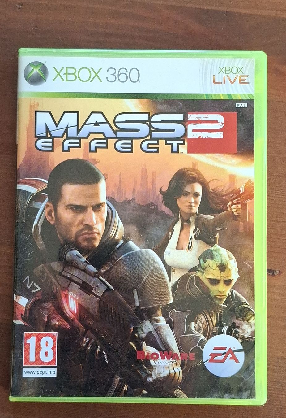 Giochi: Mass Effect 2 - Xbox 360 - Comme Neuf! Action et Aventure – Usato da Fiaugères venduto da Fiaugeres1609