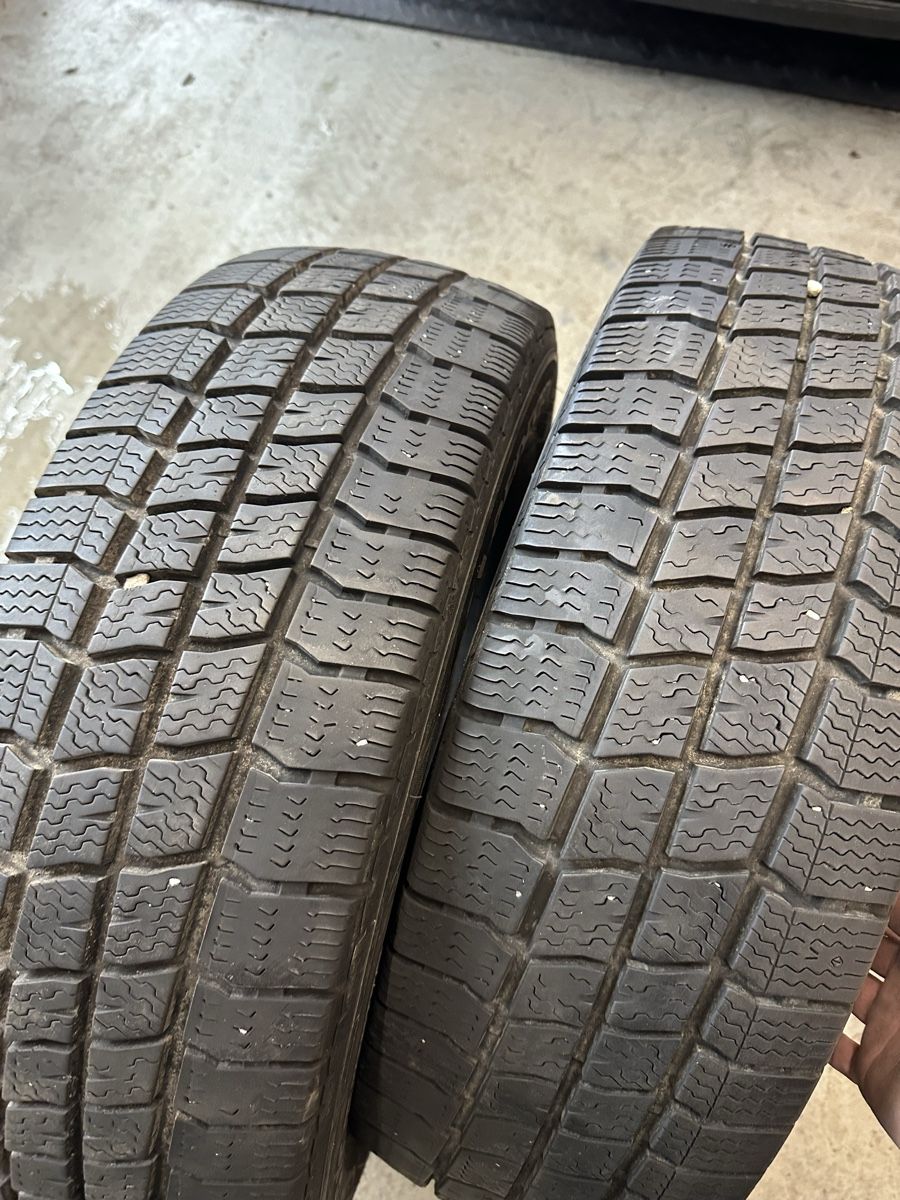 Pneumatici & Ruote complete: 205/65/16c Winterreifen – Usato da Safenwil venduto da san_b5l9 4