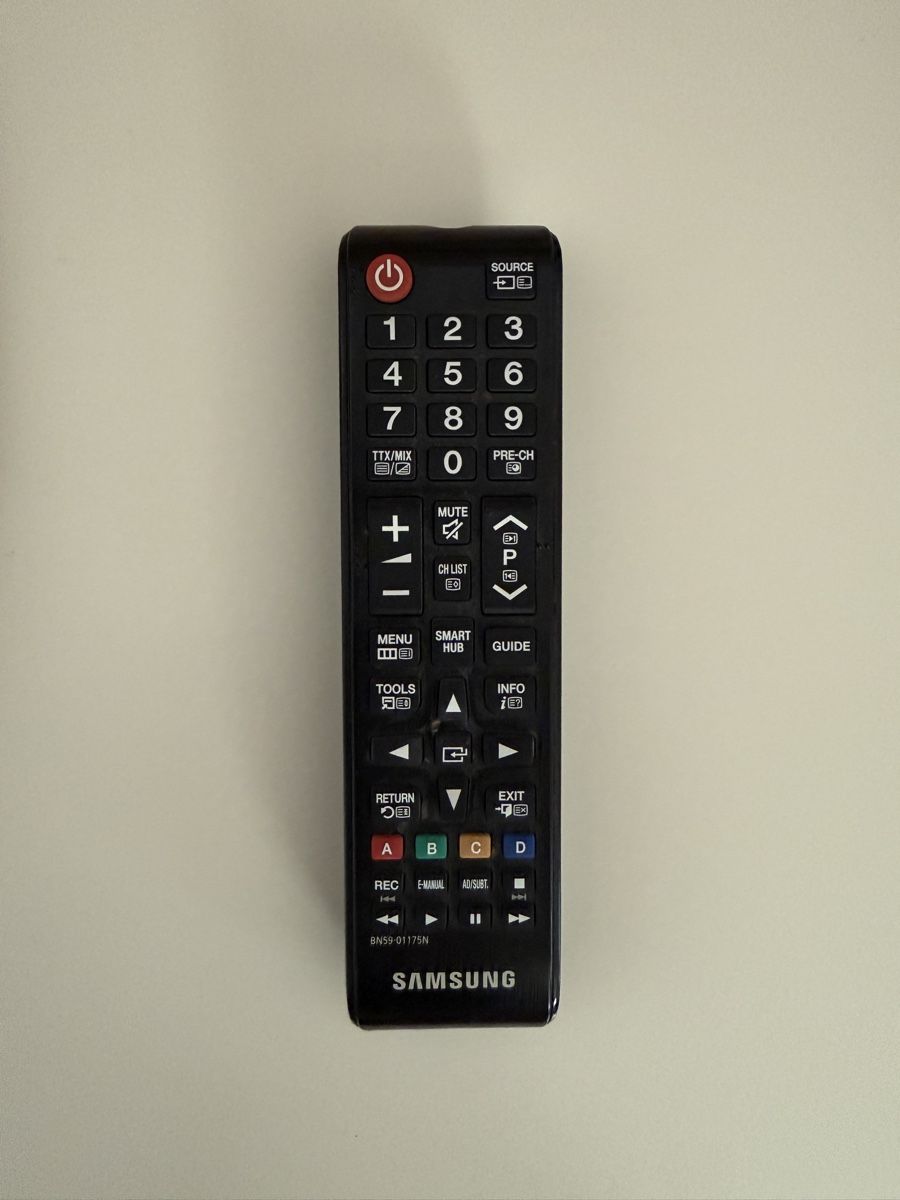 Fernseher: Samsung Fernseher schwarz – Gebraucht aus Zumikon von bobsi2012 2