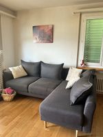 Ecksofa dunkelgrau Stoff Füsse Holz gut erhalten