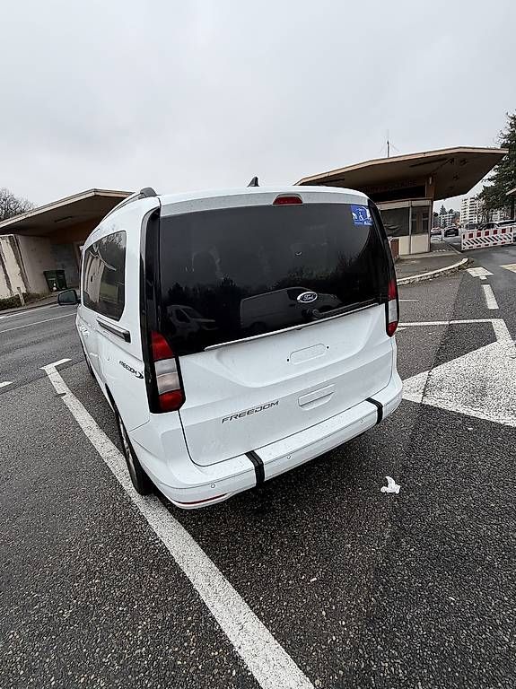 Ford Automobili: FORD TOURNEO CONNECT TITANIUM PMR – Nuovo (secondo la descrizione) da Genève venduto da abd_tww7 2