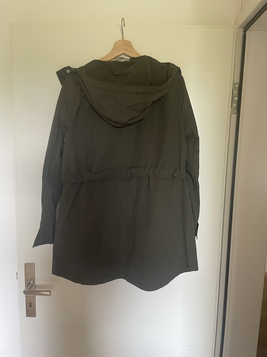 J.Crew Giacche: J.Crew Übergangsjacke S olivgrün – Usato da Schüpfheim venduto da Nussbaum_4 1