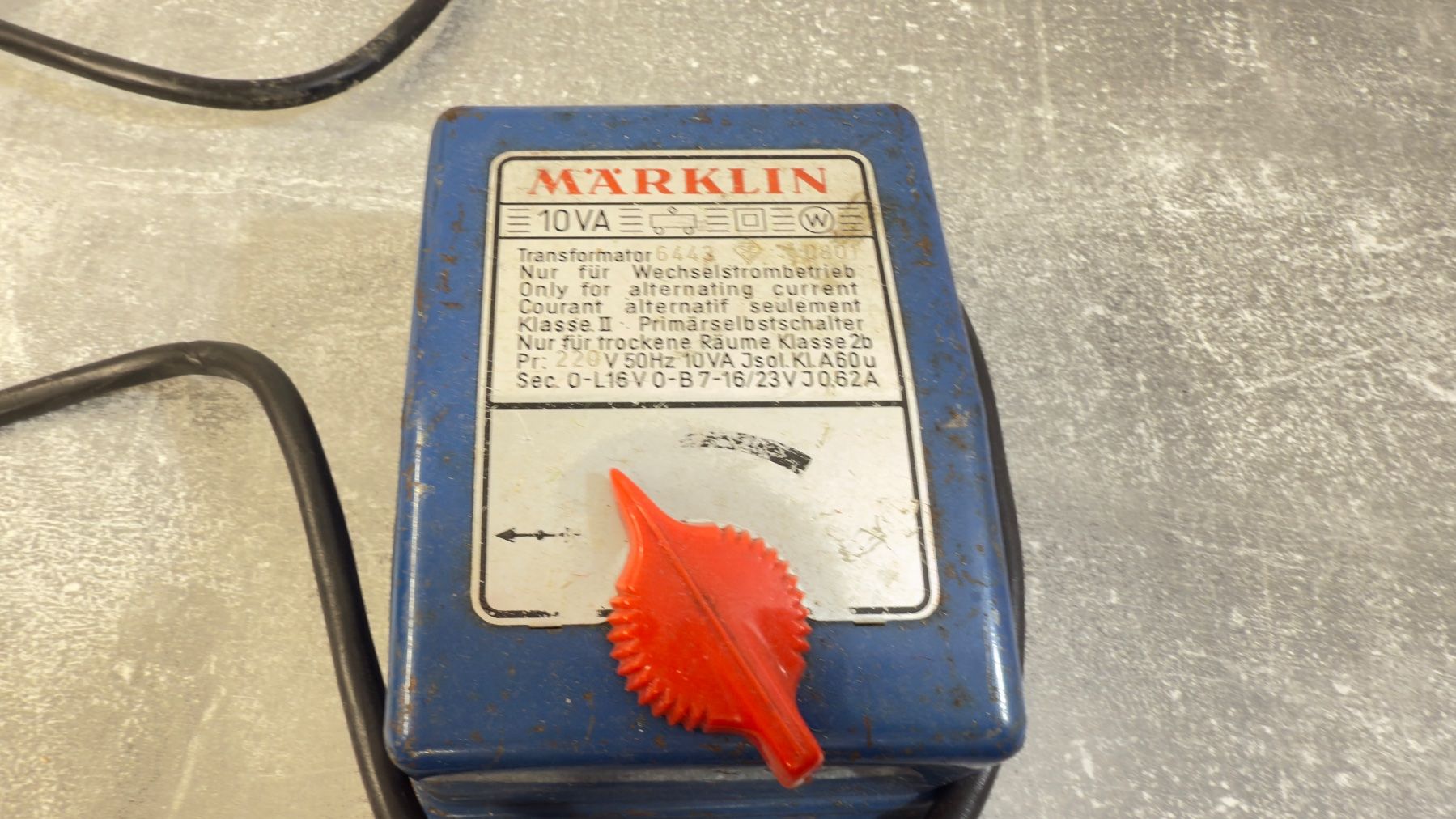 Märklin Modellini di ferrovie: Märklin 10VA / AC Transformator Metall – Usato da Schlieren venduto da rat_lq6b 1