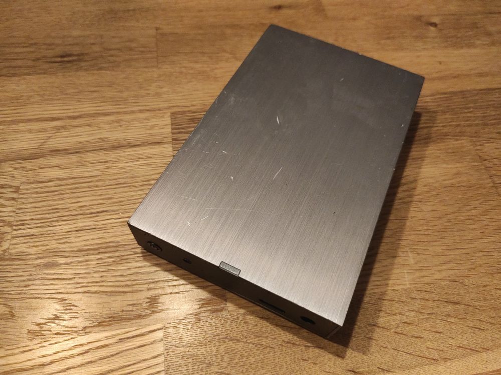 Lacie Dischi rigidi: LaCie Festplatte 3TB – Usato da Niederwil AG venduto da red.santa