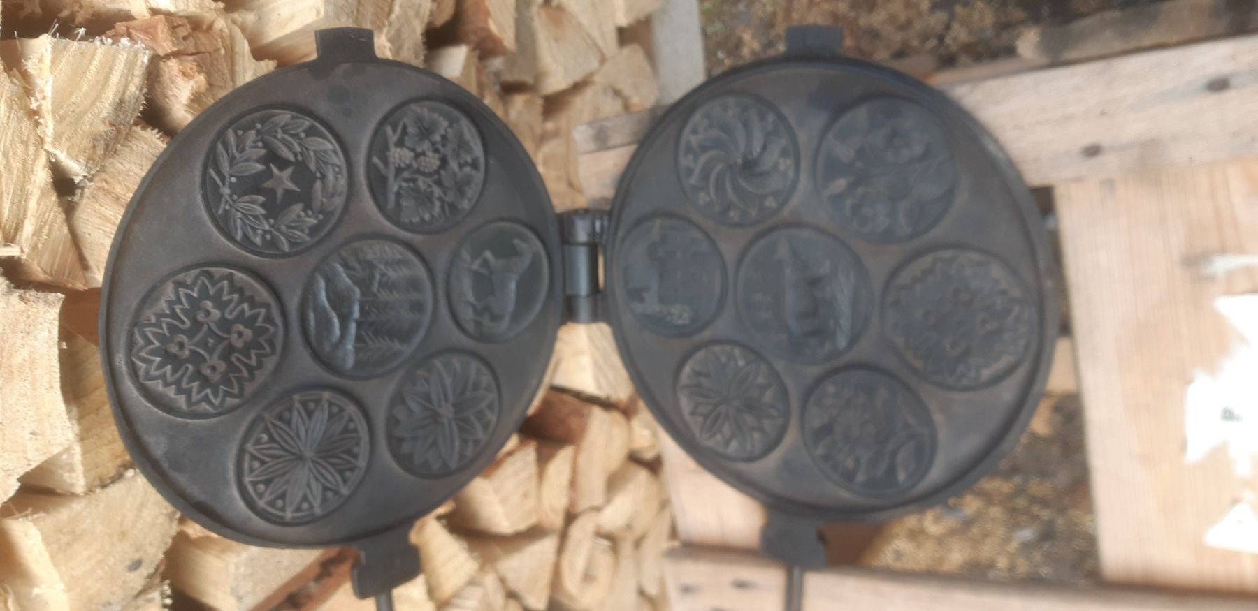 Elettrodomestici da cucina: Antikes Brezeleisen – Usato da Wolfhalden venduto da Quiria68 1