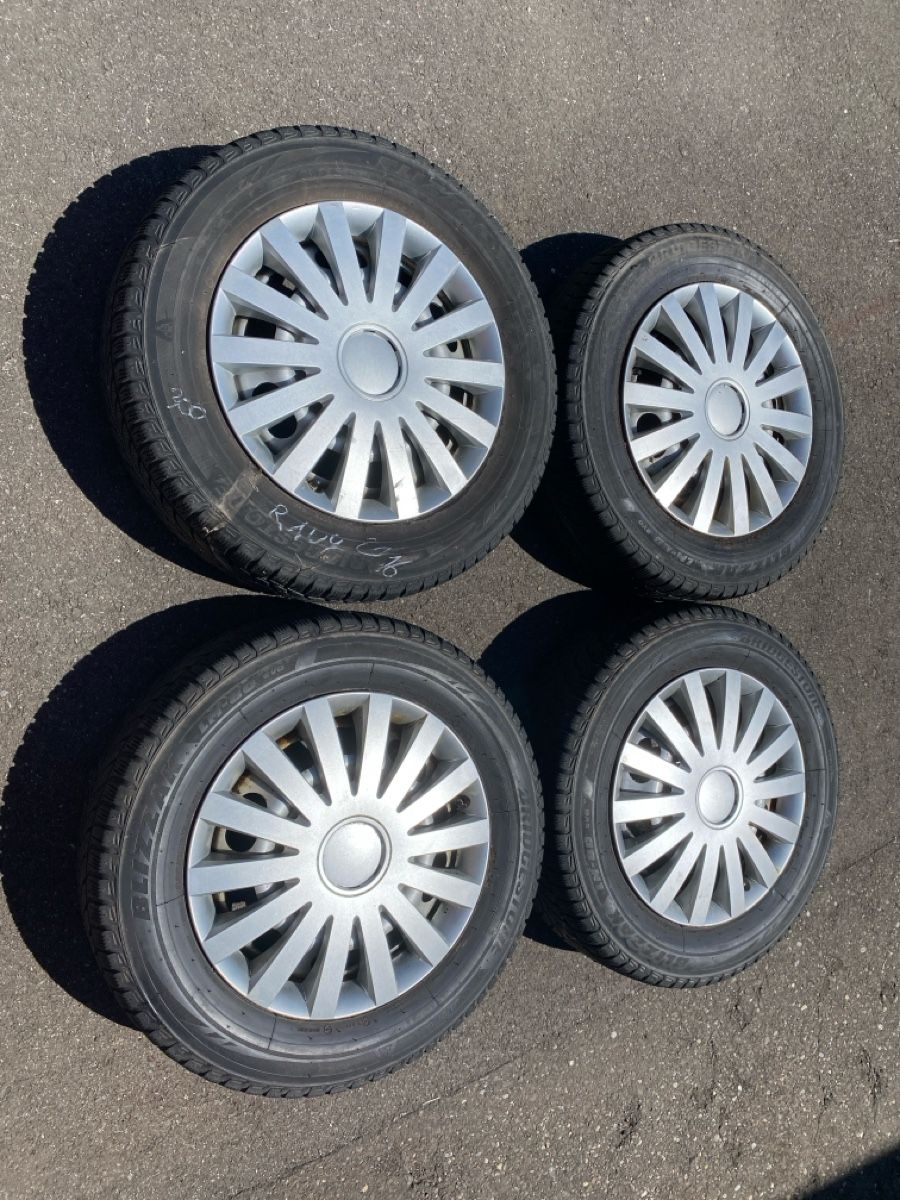 Pneumatici & Ruote complete: Kompletträder Toyota RAV 4 bis 2016 – Usato da Altdorf UR venduto da speedrs9 1