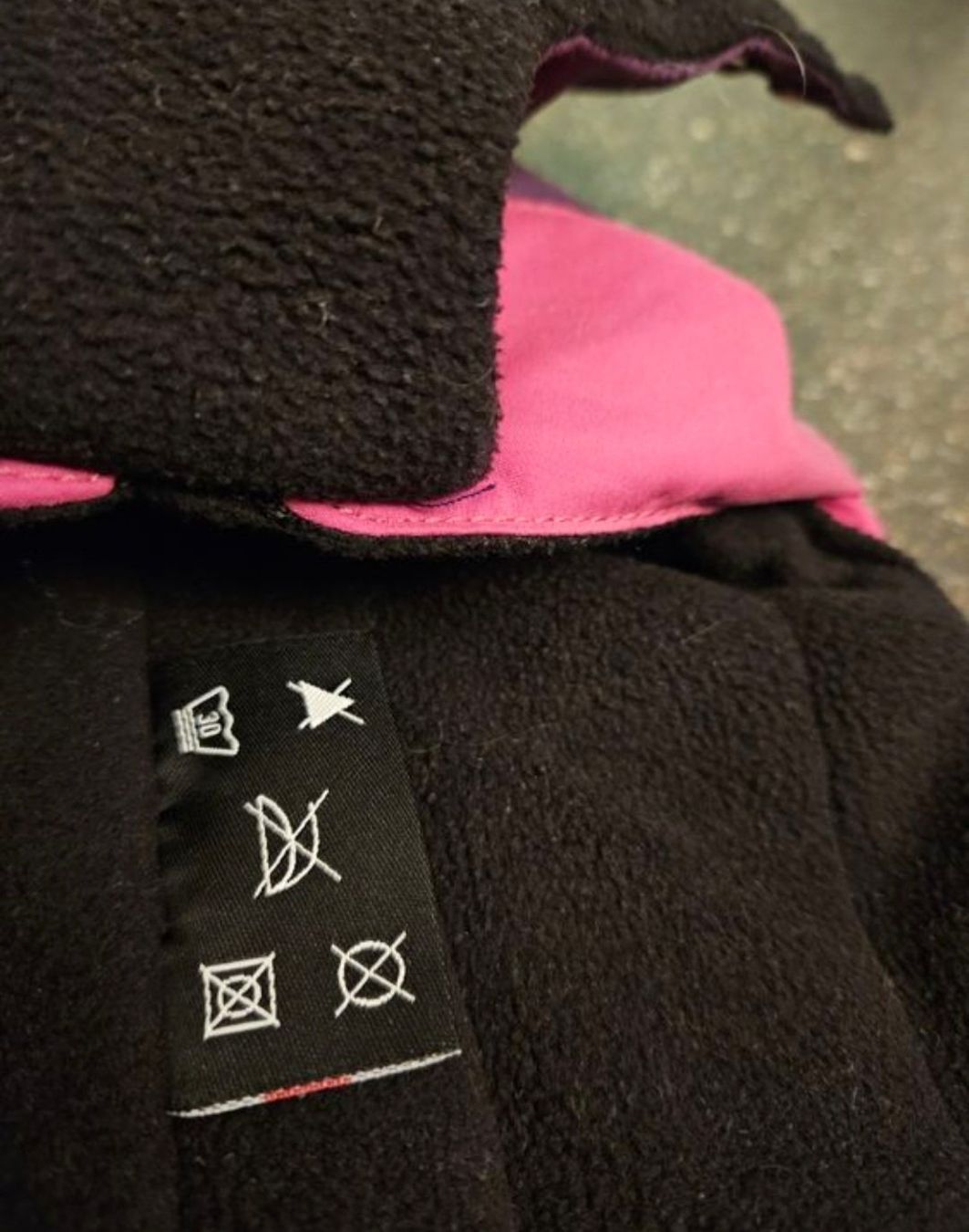 Abbigliamento: Hundemantel Grösse S, unbenutz – Nuovo (secondo la descrizione) da Ormalingen venduto da nomolnoi 1