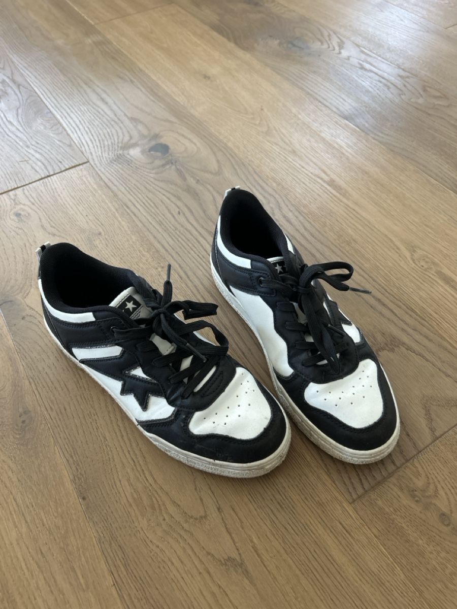 Graceland Scarpe da donna: Schuh Graceland Grösse 40 weiss schwarz – Usato da Fischbach- Göslikon venduto da Rommel 1