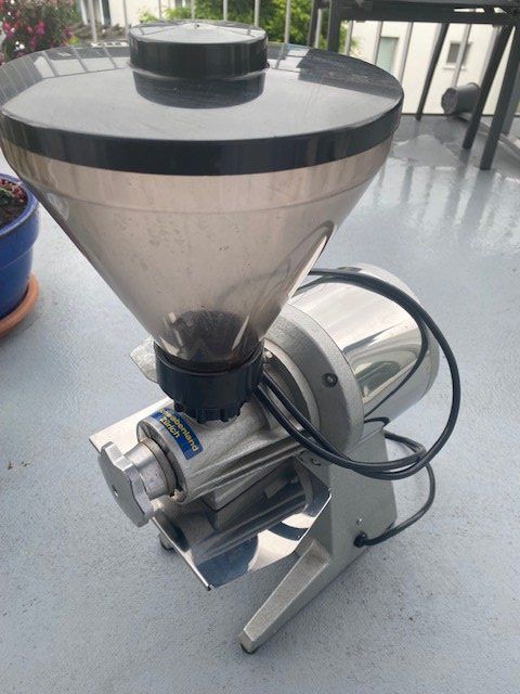 Santos Elettrodomestici da cucina: Santos Gastronomiegeräte Santos Espressomühle & Kaffeemühle – Usato da Niederhasli venduto da Tigerproduct 9