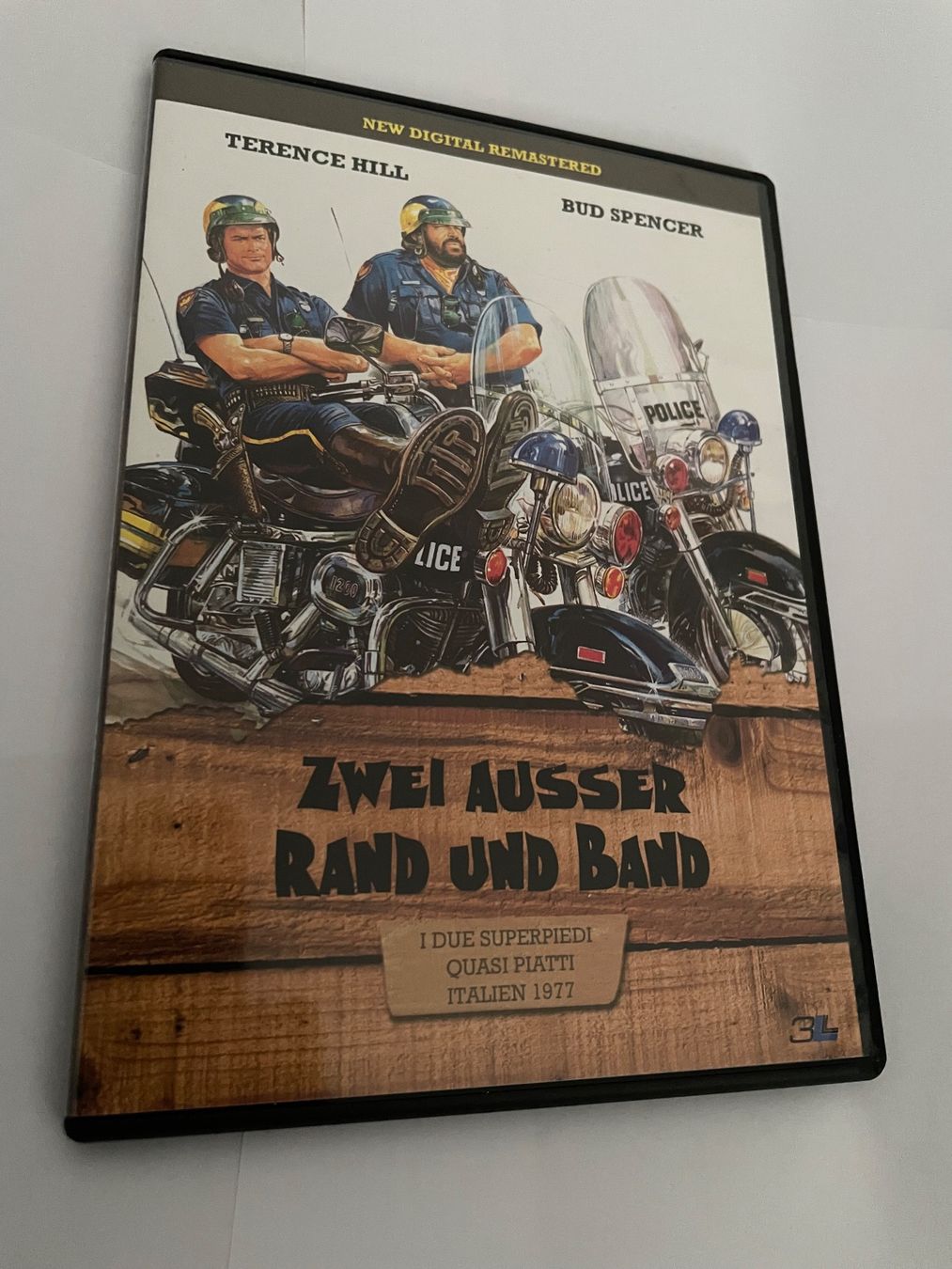 Tutti i DVDs: Zwei ausser Rand und Band – Usato da Winterthur venduto da Cobraforce