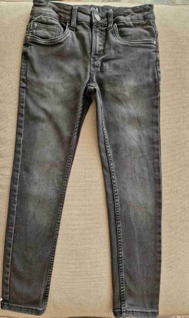 C&A Jeans, Gr. 140, Top Zustand