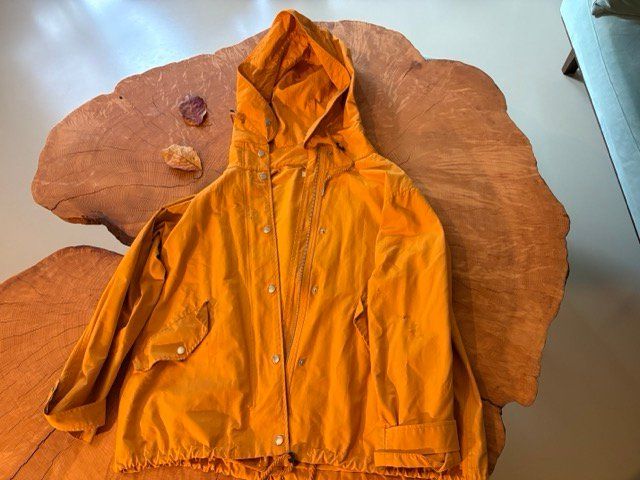 H&M Giacche: Veste style imper jaune moutarde à capuche - Taille 38 – Usato da Zürich venduto da AnnaSa 5