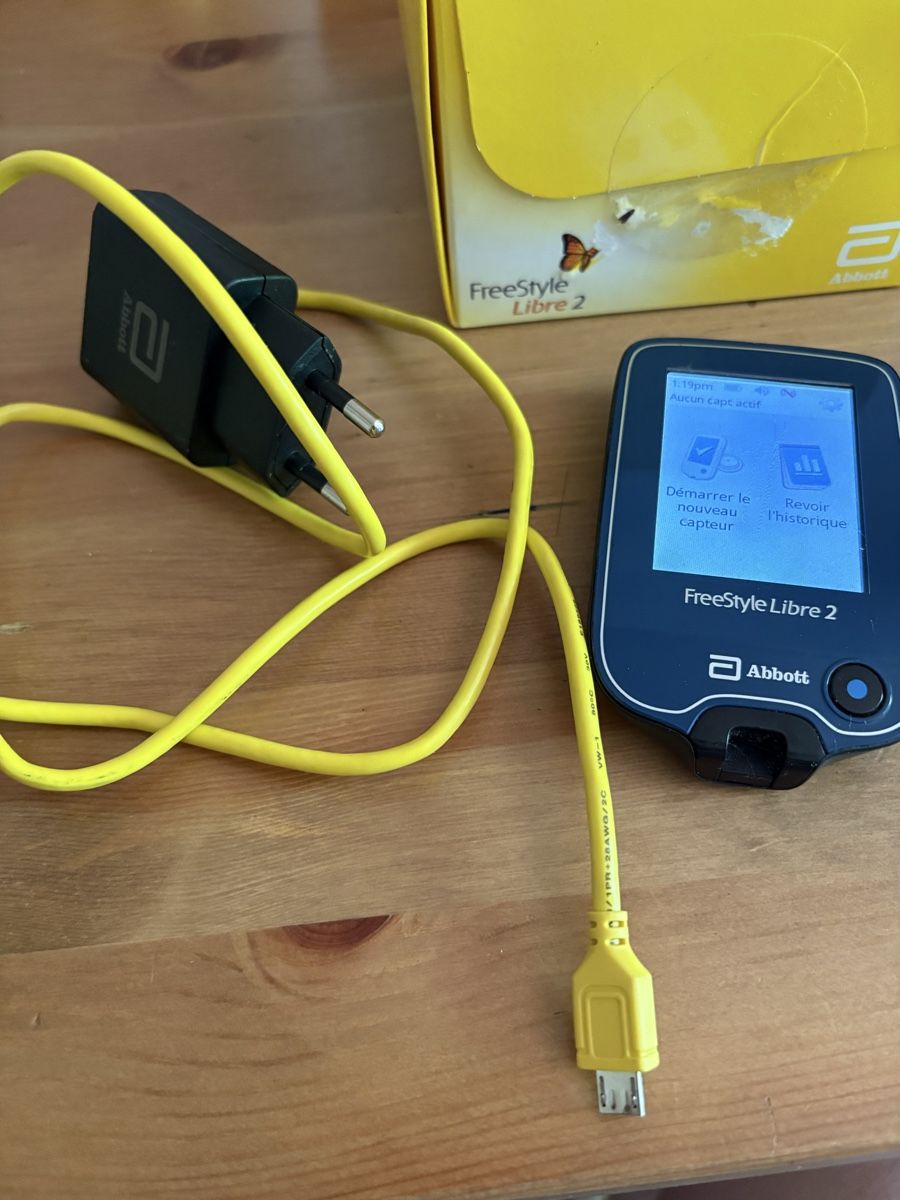 Abbott Appareils médicaux: Lecteur Freestyle Libre 2 Abbott – D'occasion à Genève par ari_y89j 4
