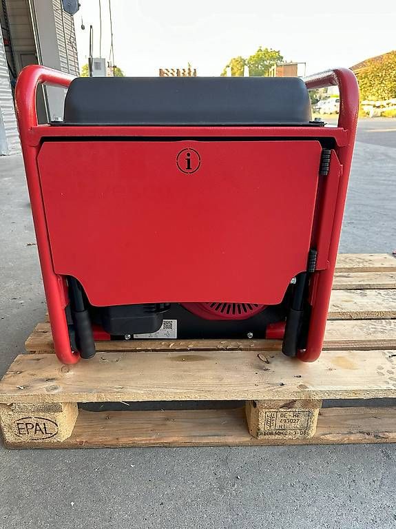 Generatori di corrente: Stromgenerator 6kVA zu verkaufen! – Usato da Schafisheim venduto da sandro___95 3