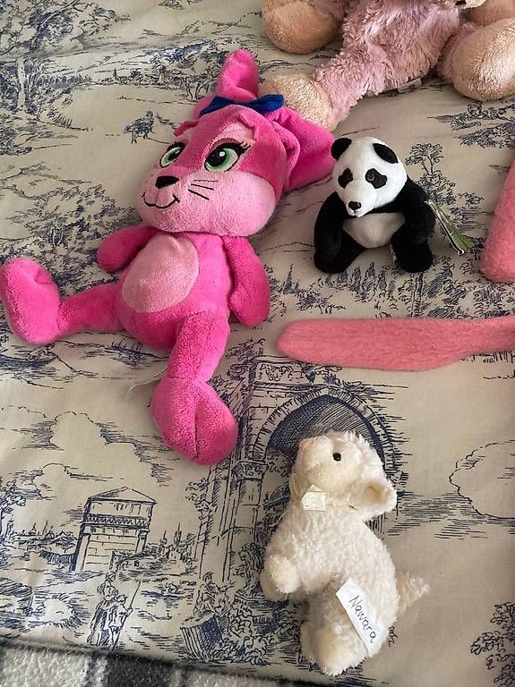Giocattoli: Collection de peluches – Usato da Genève venduto da sbo_ks28