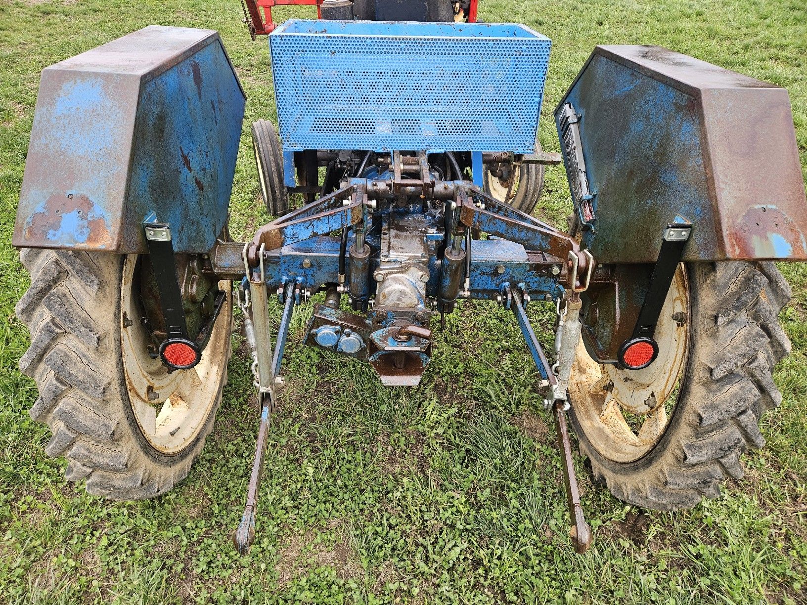 Tracteurs: Hacktraktor – D'occasion à Alterswil FR par Farmer1992. 5
