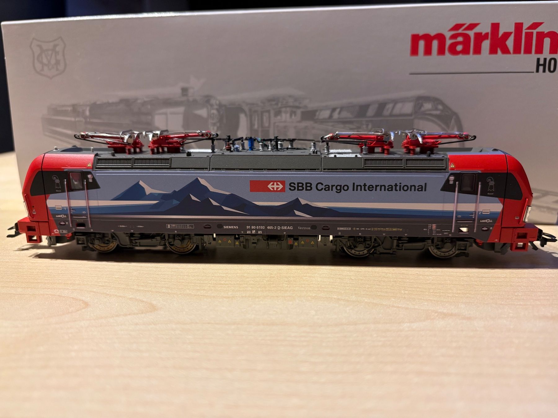 Märklin Modellini di ferrovie: Maerklin 36195 BR193 CFF  Neuve – Nuovo e nell'imballaggio originale da Corcelles Payerne venduto da Pierre66