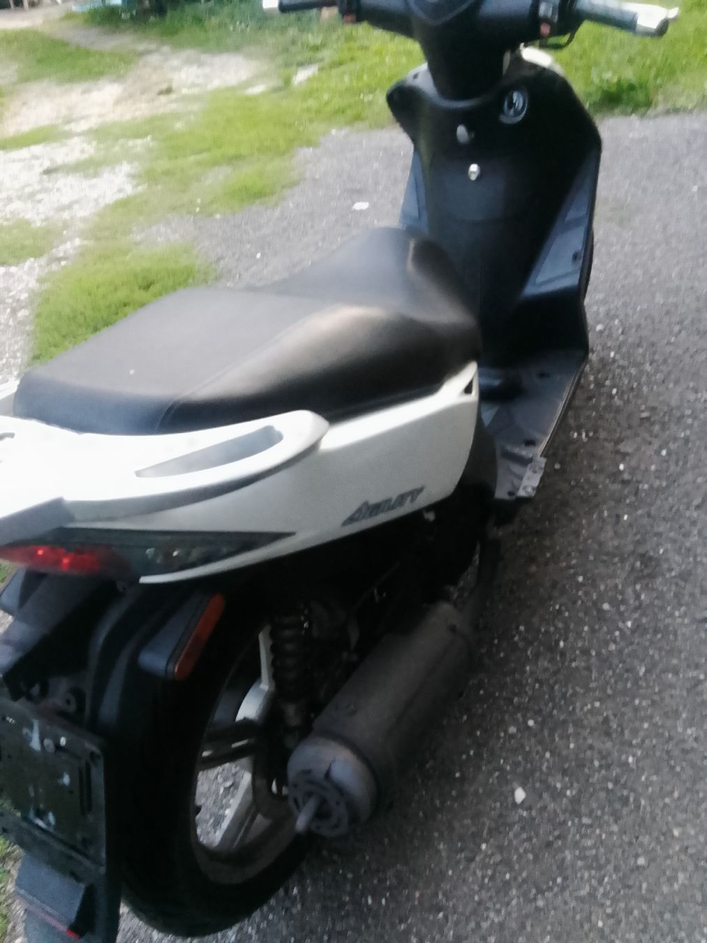 Kymco Scooters: Kymco Agility 200 ccm – Defekt aus Pfäffikon ZH von milcow 5