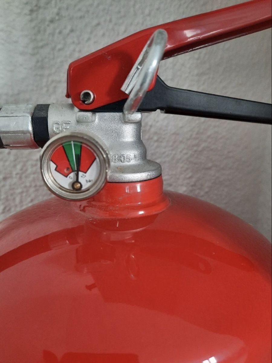 Extincteurs: Feuerlöscher – D'occasion à Lachen SZ par ant_56th 2
