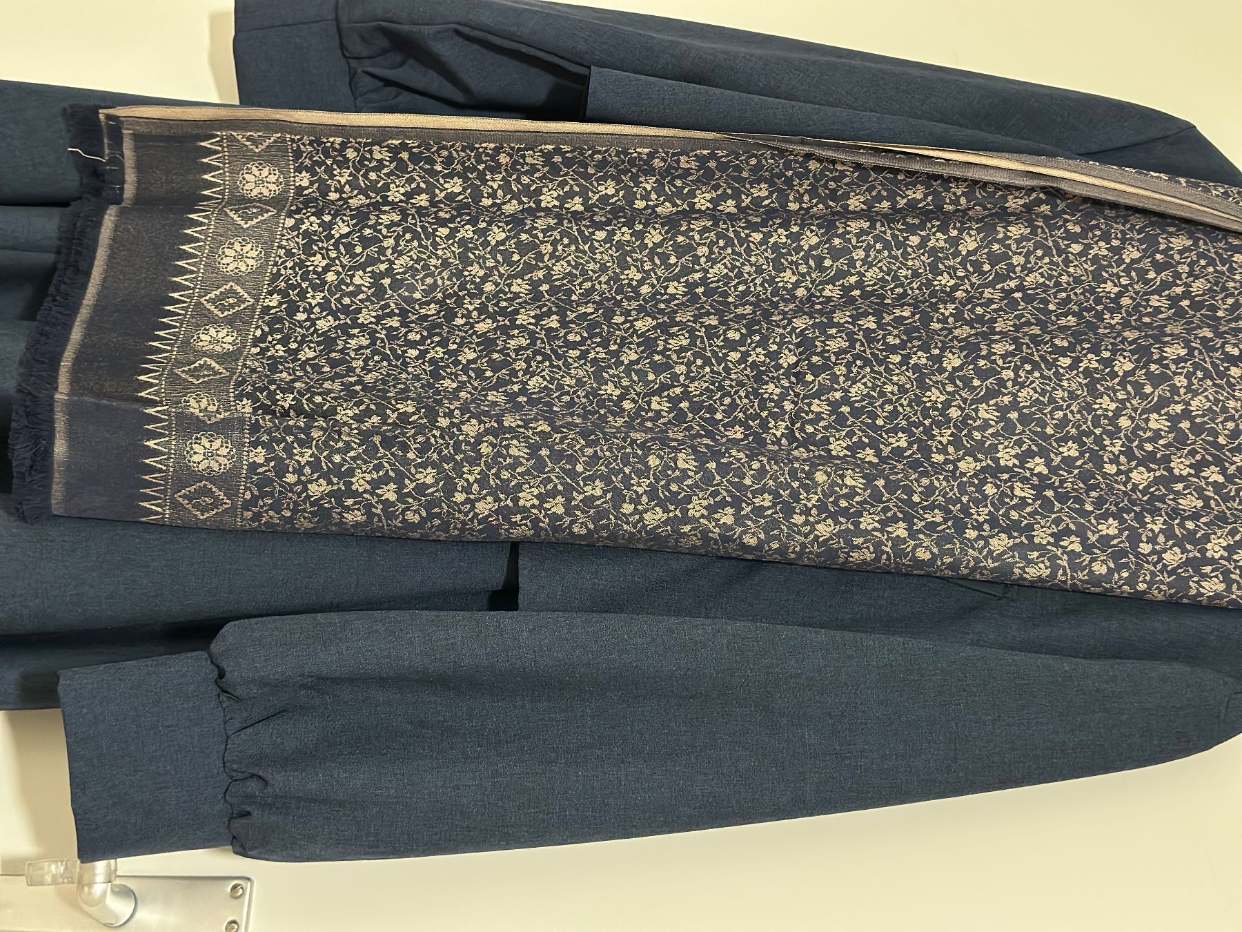 Shein Vestiti: Elegante Modest Kleid von Shein – Usato da Ebikon venduto da zrg_vv7h 4