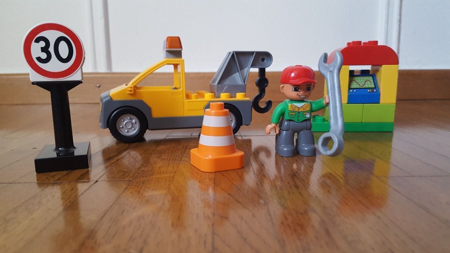 Lego Giocattoli: Lego Duplo Abschleppwagen 6146 – Usato da Wittenbach venduto da Gugielmo 1