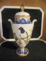 Königliche Deckelvase handbemalt
