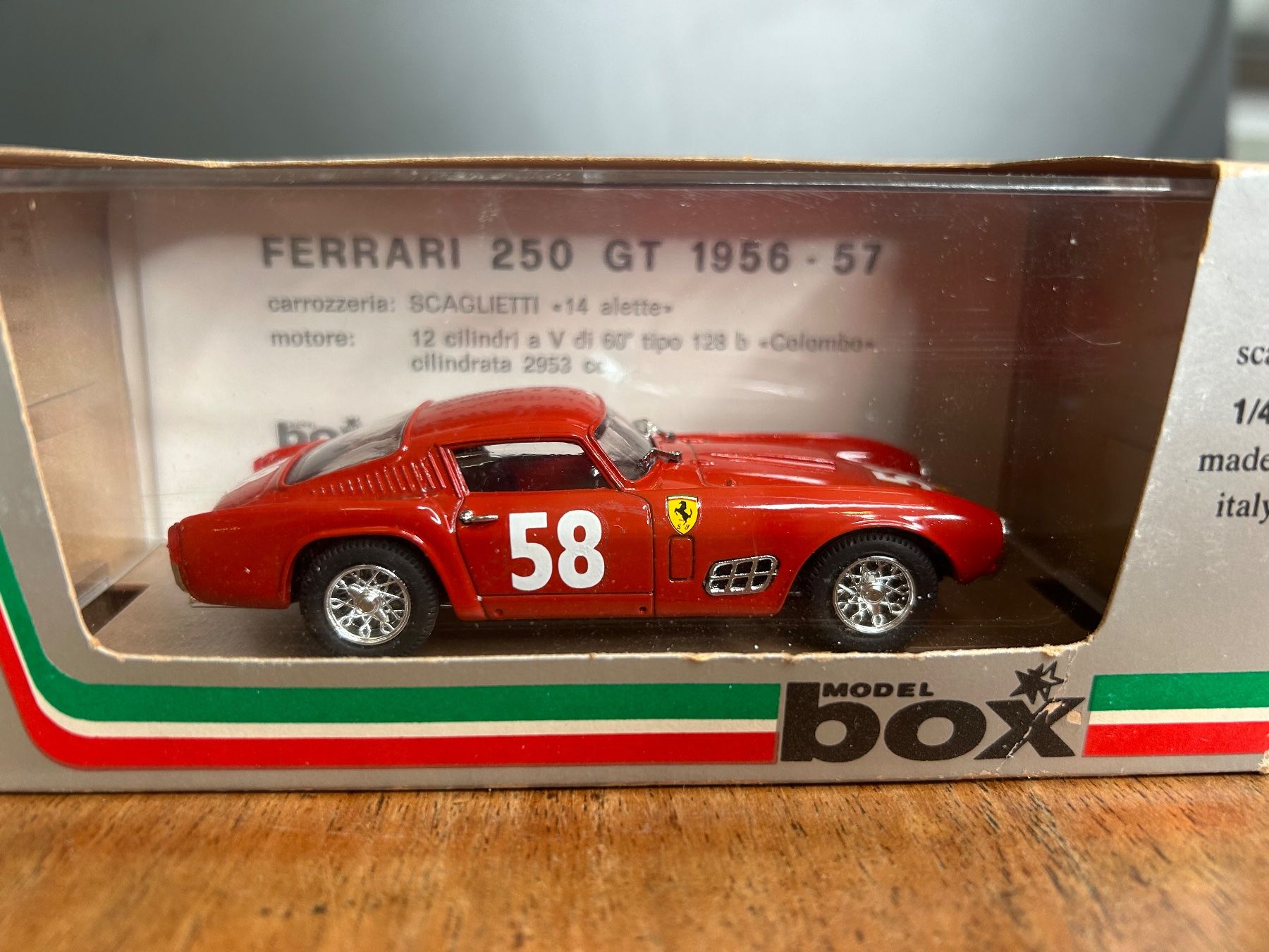 Modellini d'auto: Lot an vier Modell Autos – Usato da Otelfingen venduto da Yossi-68 5