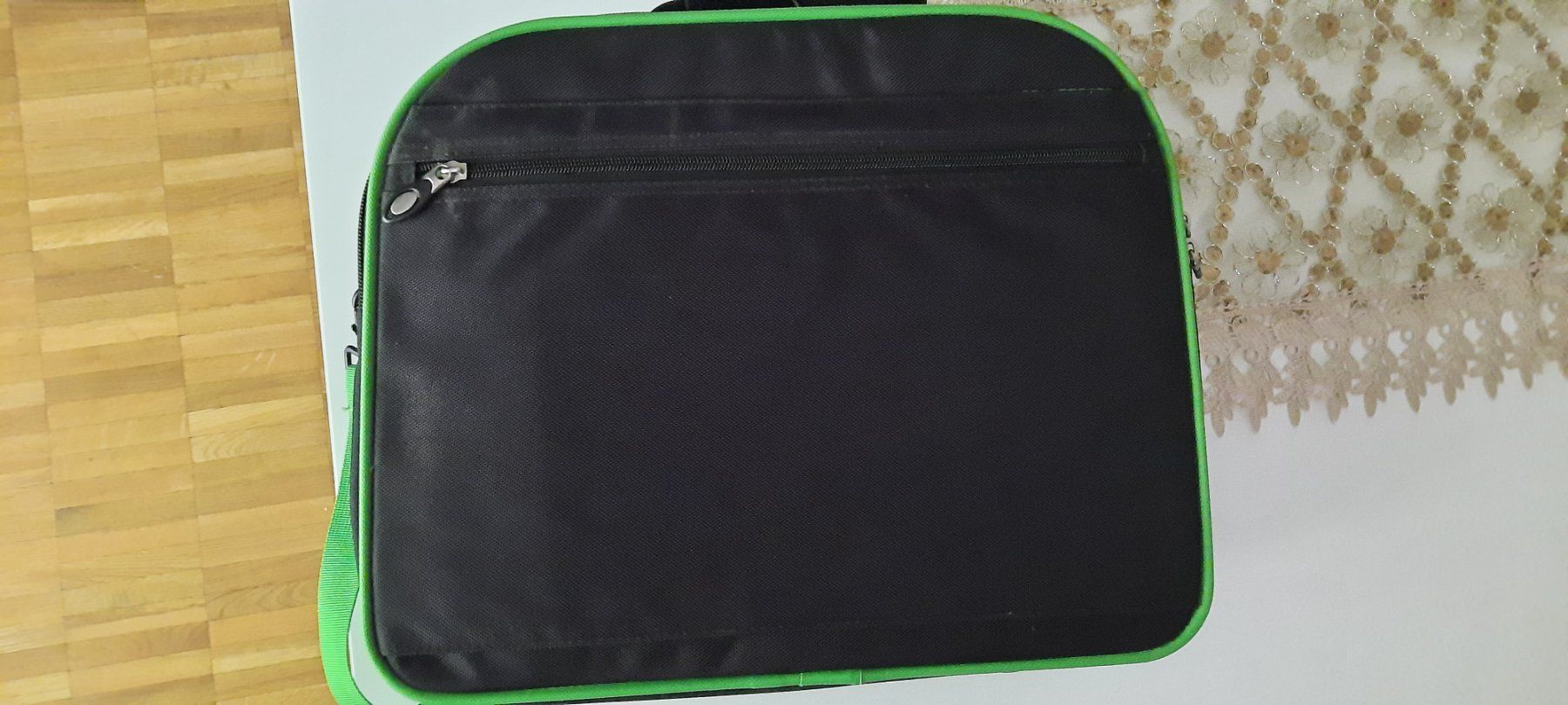 Valigie & Borse: Malette porte-documents multi-poches – Usato da Lausanne venduto da DubiLetto 1