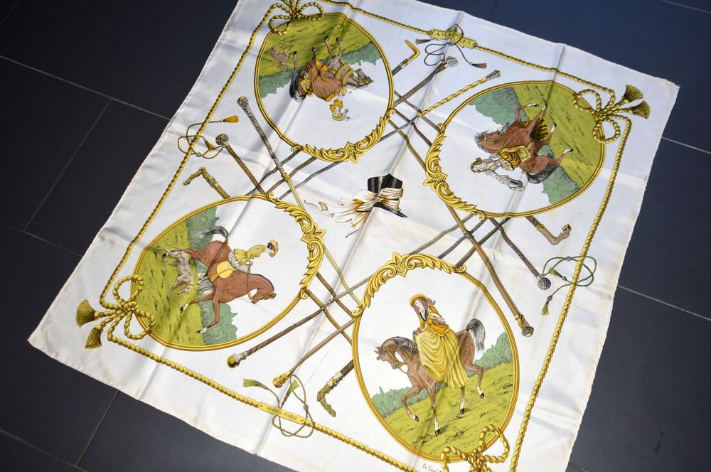Foulard HERMÈS PARIS CHARREADA - Soie 100% Vintage 90 Cm - Écharpe Multicolore