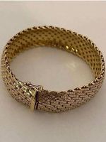 Schönes Gold Bracelet 