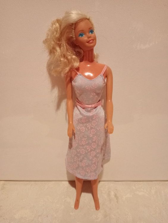Poupée Barbie Mattel Malaisie 1966 – 29 Cm, Vintage, Avec Vêtements